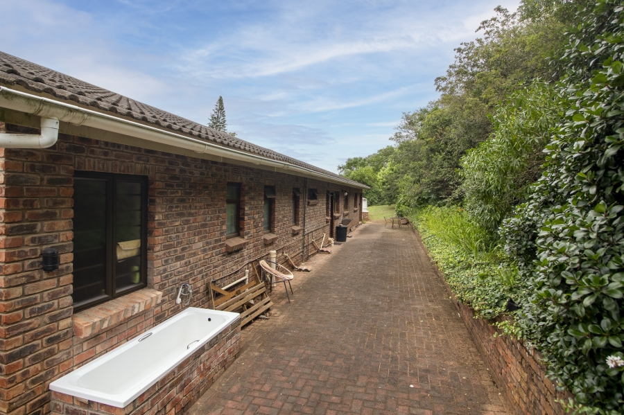 4 Bedroom Property for Sale in Bathurst Eastern Cape